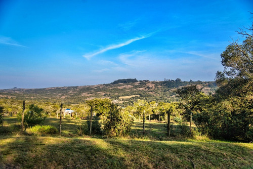 Imagen 23 de 30 de Hermosa Casa En Villa Serrana, Rodeada De Paz, Naturaleza Y Privacidad.