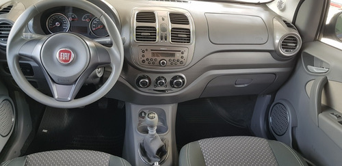 Fiat Grand Siena 1.6 16v Essence Flex 4p 2015