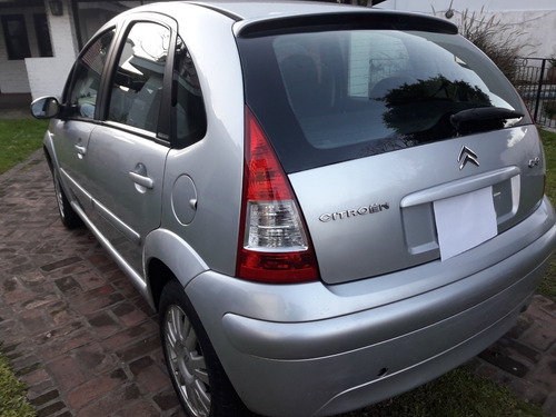 Imagen 6 de 12 de Citroen C3 1,4 Hdi Exclusive