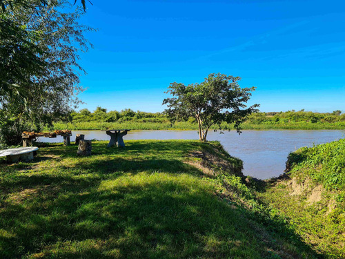 Se Vende Quinta Sobre El Rio