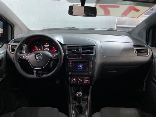 Volkswagen Fox 1.6 Run Total Flex 5p