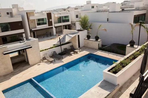 Casa En Venta En Valle De Cumbres En Monterrey