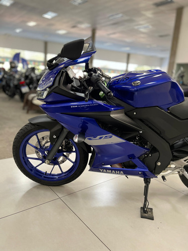 Yamaha Yzf R15 2024 / 4.031 Km
