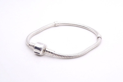 Pulsera Plateada Cadena Serpiente Práctica Para Dijes 16cm