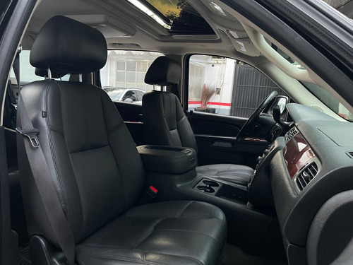 Chevrolet Suburban D Piel Aa Dvd Qc 4x4 Aut De aniversario
