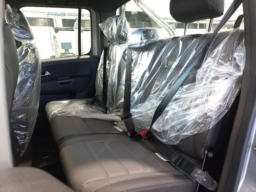Imagen 14 de 17 de Volkswagen Amarok Highline V6 258 Cv O Km Aj