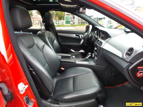 Imagen 21 de 25 de Mercedes-benz Clase C250 Avantgarde