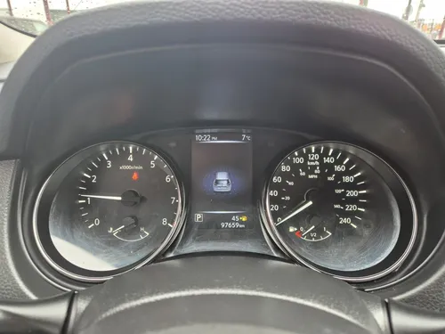 Nissan X-Trail 2.5 Advance 3 Row Cvt
