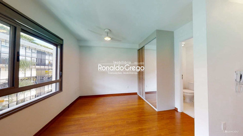 Imagem 3 de 16 de Vende-se Apto Com 1 Dorm, Vila Madalena, Sp - R$ 600 Mil. - V3495