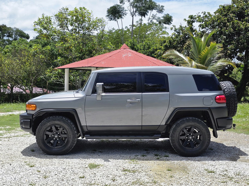 Toyota Fj Cruiser 4.0 V6 Final Edition 4X4