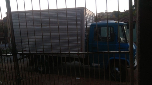 Imagem 3 de 10 de Mercedes Bens 608d