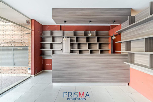 Imagen 3 de 16 de Se Vende Local Comercial . Av. Poeta Lugones N° 66 . Frente Parque Sarmiento . Nueva Córdoba