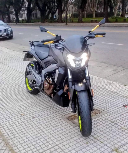 Imagen 10 de 14 de Bajaj Dominar 400