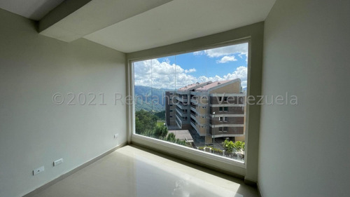 Imagen 8 de 30 de Apartamento_en_venta_en_caracas_en_la-lagunita-country-club_ Rah-22-9823 Orlando Figueira 04125535289/04242942992