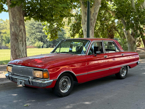 Ford Falcon 3.0 Lujo Año 1980