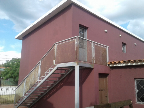 Local O Depósito Prox Alvear Y Gestido, Zona Colegios