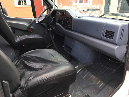 Imagen 13 de 15 de Mercedes-benz Sprinter 2.5 312 Furgon 3000 V2 2000