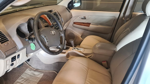 Imagem 6 de 10 de Toyota - Hilux Sw4 3.0 - 2007