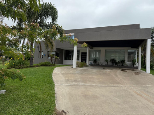 Casa En Alquiler Y En Venta En Terralagos Canning Ezeiza
