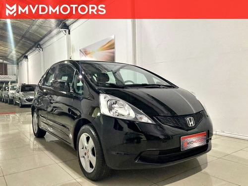 !! Honda Fit, Buen Estado, Mvd Motors, Permuto Financio !!