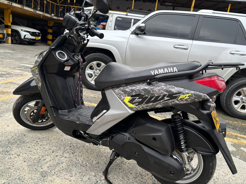 Bws Fi 125 Modelo 2018 Gris Camuflado