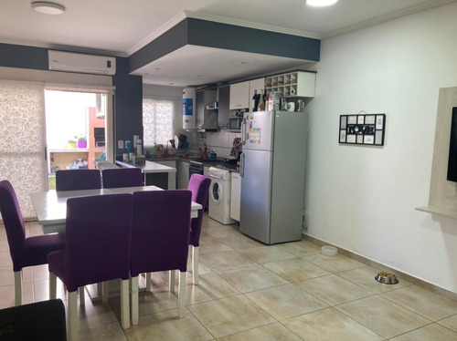Imagen 7 de 17 de Departamento En Venta De 2 Amb. Con Patio Y Cochera En Ramos Mejia