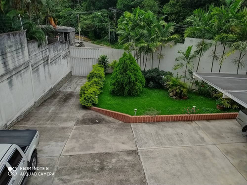 Imagen 14 de 14 de Se Vende Hermosa Y Lujosa Quinta Con Piscina El Castaño Zona Norte Las Delicias Maracay 04243785803