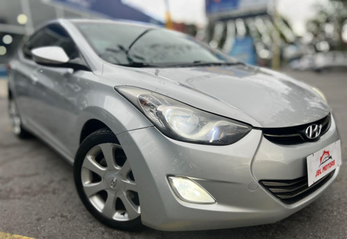 Imagem 2 de 16 de Hyundai Elantra 1.8 16v Gls Aut. 4p