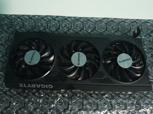 Tarjeta Gráfica Rtx 4070 12gb Oc Gigabyte