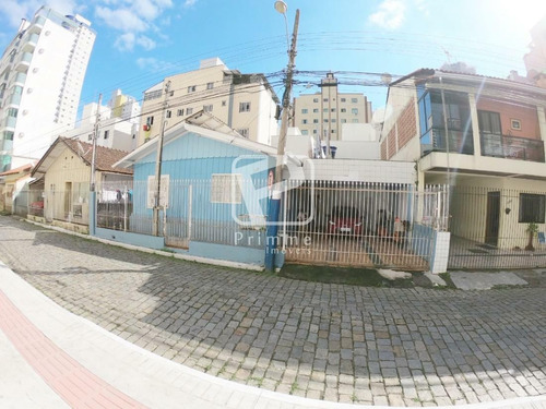 Imagem 2 de 7 de Terreno A Venda Em Balneário Camboriú - Centro - 5272