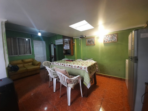 Grace Kelm Vende, Inversion! Casa En Excelente Estado, 15d/3