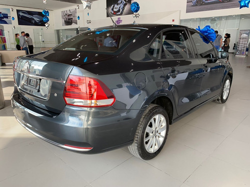 Imagen 11 de 15 de Volkswagen Vento 2020 1.6 Comfortline Mt