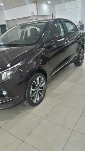 Fiat Cronos 1.8 16v Precision