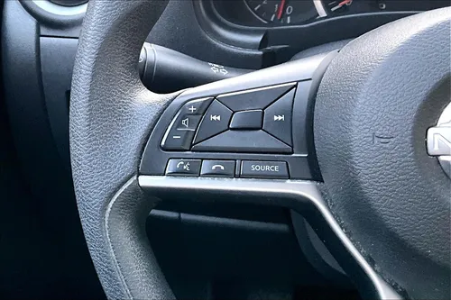 Nissan March 2022