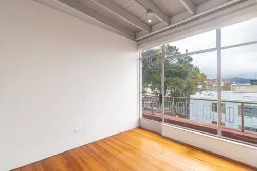 Apartamento En Venta En La Soledad. Cod V16291