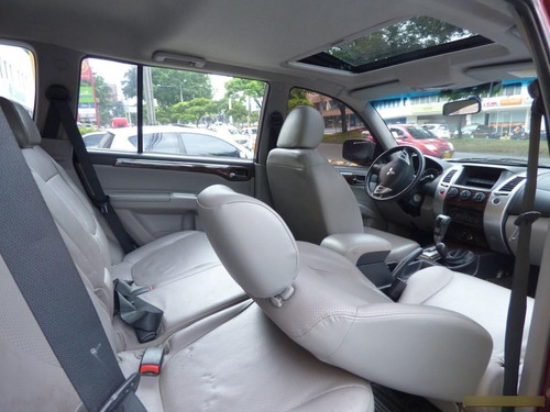 Imagen 5 de 6 de Mitsubishi Nativa