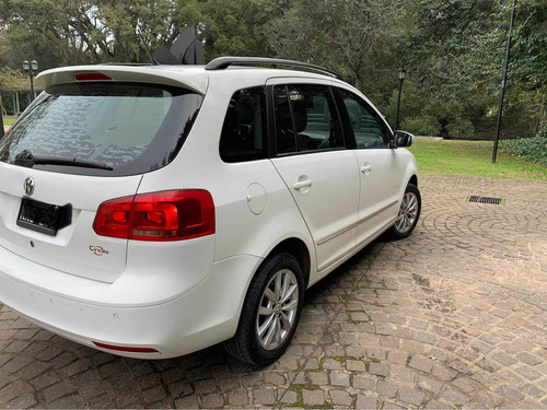 Imagen 6 de 15 de Volkswagen Suran 2014 1.6 Highline 101cv