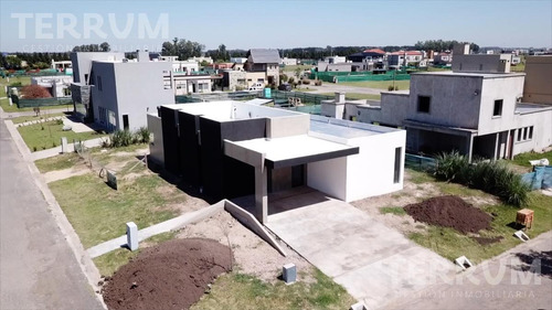 Casa En Venta : Canning : Horizontes Al Sur