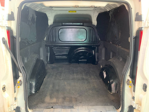 Imagem 9 de 10 de Fiat Fiorino 1.4 Mpi Furgão 8v Flex 2p Manual