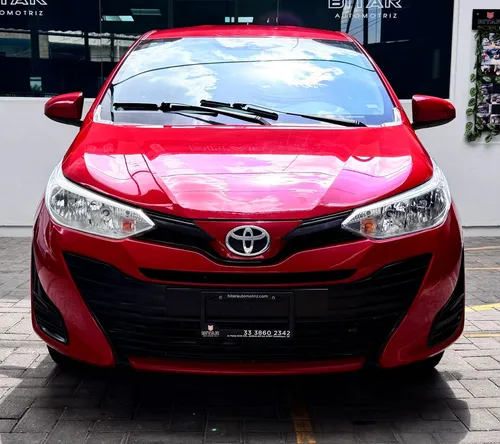 Toyota Yaris 1.5 Core Mt