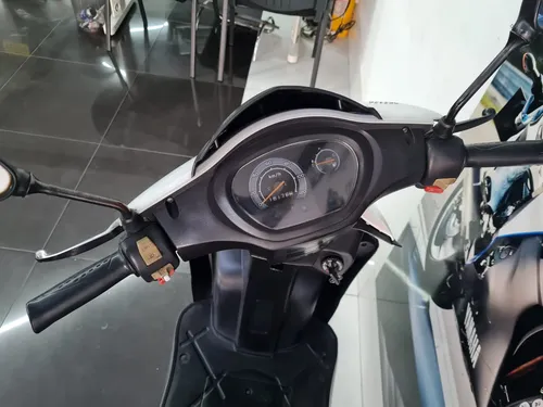Kymco Agility Twist 125 2017