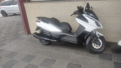 Imagem 2 de 10 de Downtown 300 Abs 2021 Branca Sem Entrada Burgman Maxsym