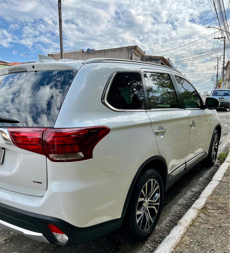 Imagem 5 de 10 de Mitsubishi Outlander 2017 2.2 Ftp 4wd 5p New