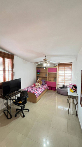 Annic Coronado Vende Casa 2 Niveles En Trigal Norte Calle Cerrada - Cerca De Patio Trigal Ref. 238558