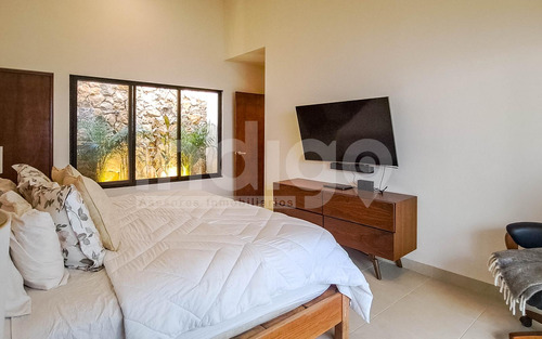 Casa De Una Planta En Venta En Mérida En Privada Canaria, Conkal