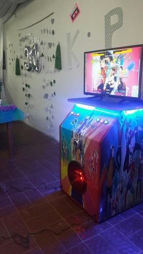 Imagen 4 de 5 de Alquiler De Plataforma De Baile Y Juegos Inflable.