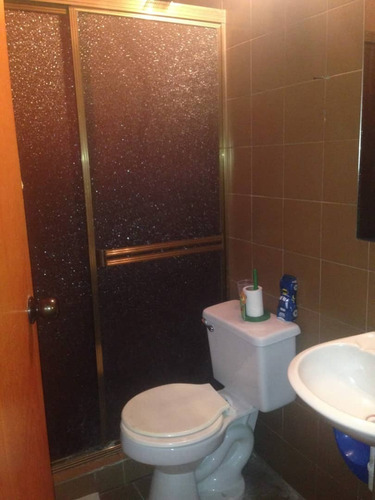 Imagen 2 de 5 de Se Vende Casa En El Macaro, Urbanismo Privado Con Pozo/yessikab. 04249155109