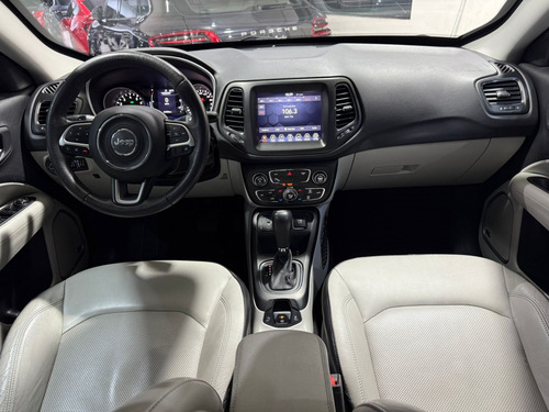 Jeep Compass 2.0 16V FLEX LONGITUDE AUTOMÁTICO