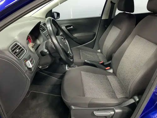 Volkswagen Polo 1.6 Comfortline Plus Tiptronic