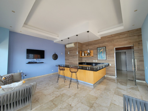 Foxpiantini.com - V168 | Apartamento En Venta En Piantini | Ubicación Privilegiada Y Diseño Exclusivo